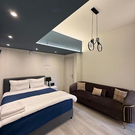 N&M Apartment Chios Town Exteriör bild