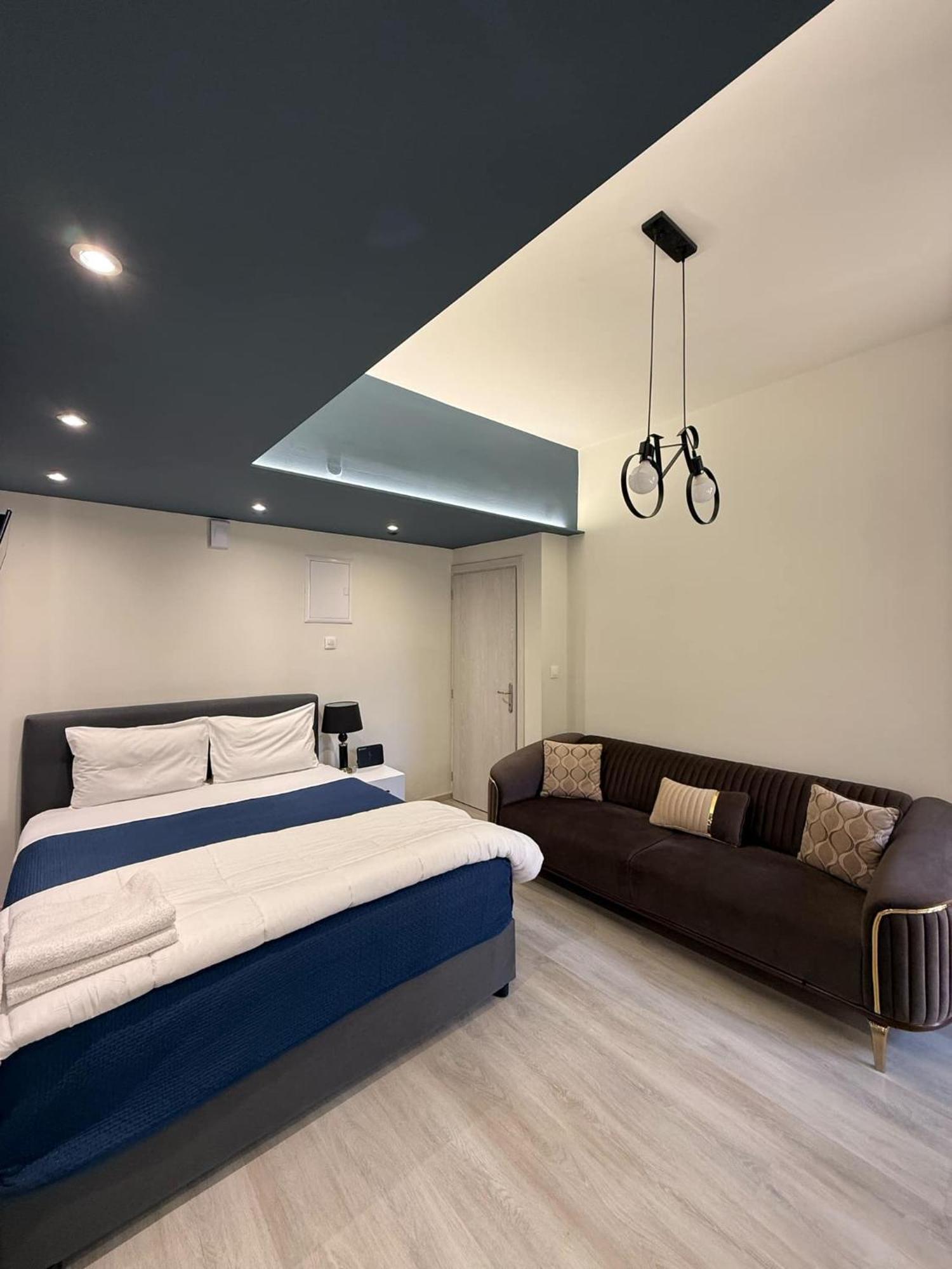 N&M Apartment Chios Town Exteriör bild