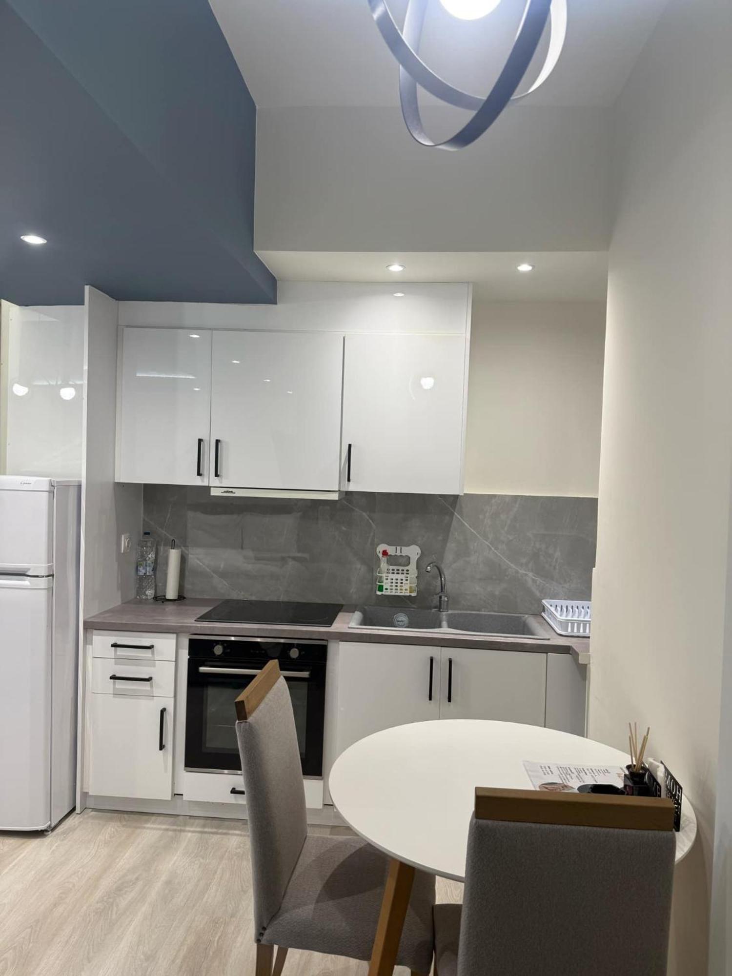 N&M Apartment Chios Town Exteriör bild
